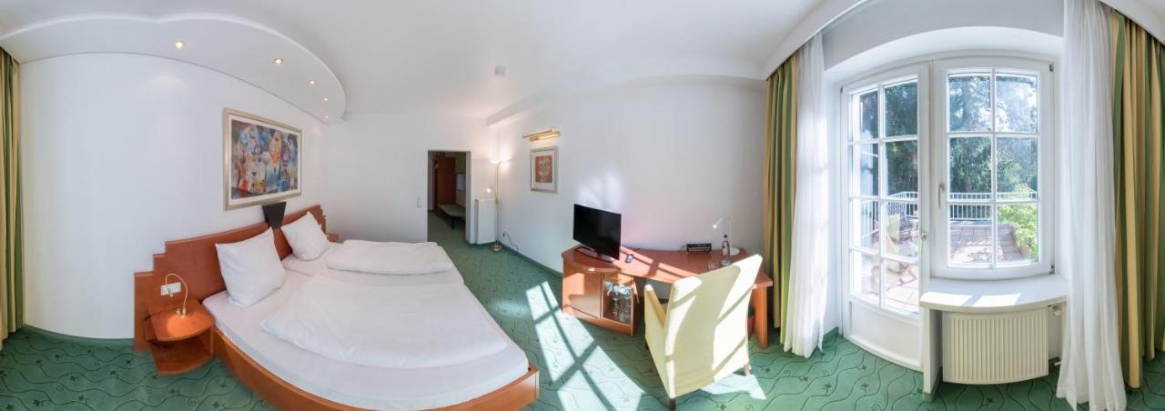 Hotel Villa Im Park Düsseldorf Pokoj fotografie